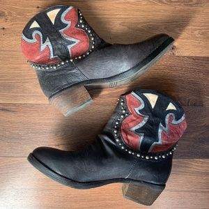 Sam Edelman Shane Western Ankle Boot size 6